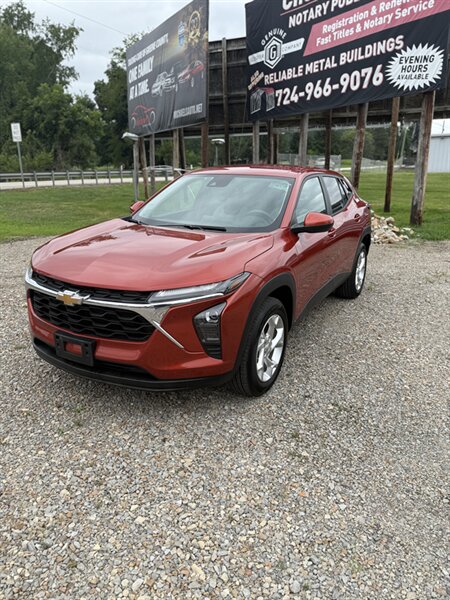 2024 Chevrolet Trax LS  