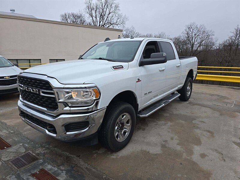 2022 RAM 2500 Big Horn   - Photo 1 - Carmichaels, PA 15320