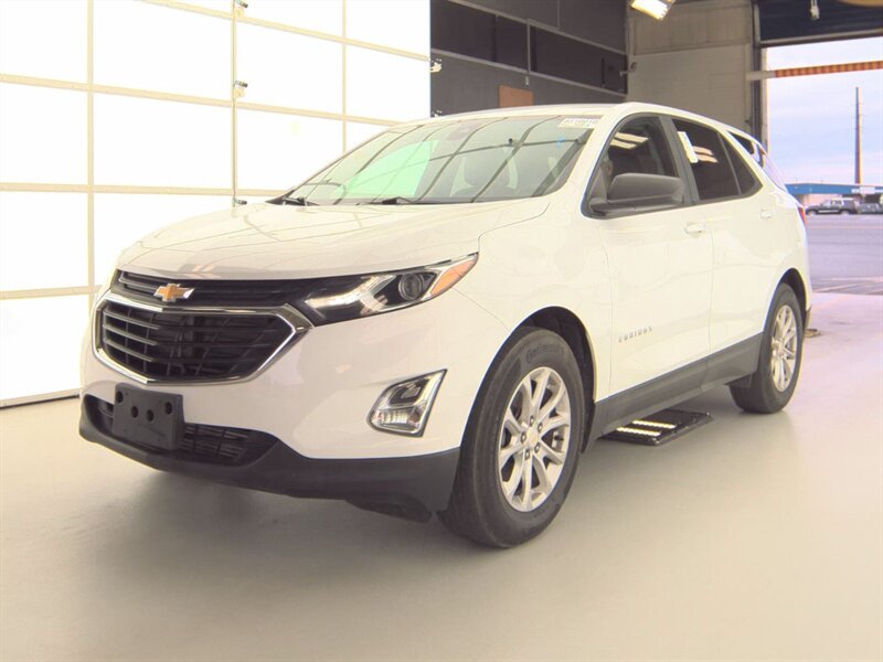2020 Chevrolet Equinox LS - Photo 1 - Carmichaels, PA 15320
