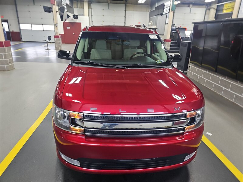 2017 Ford Flex SEL - Photo 2 - Carmichaels, PA 15320