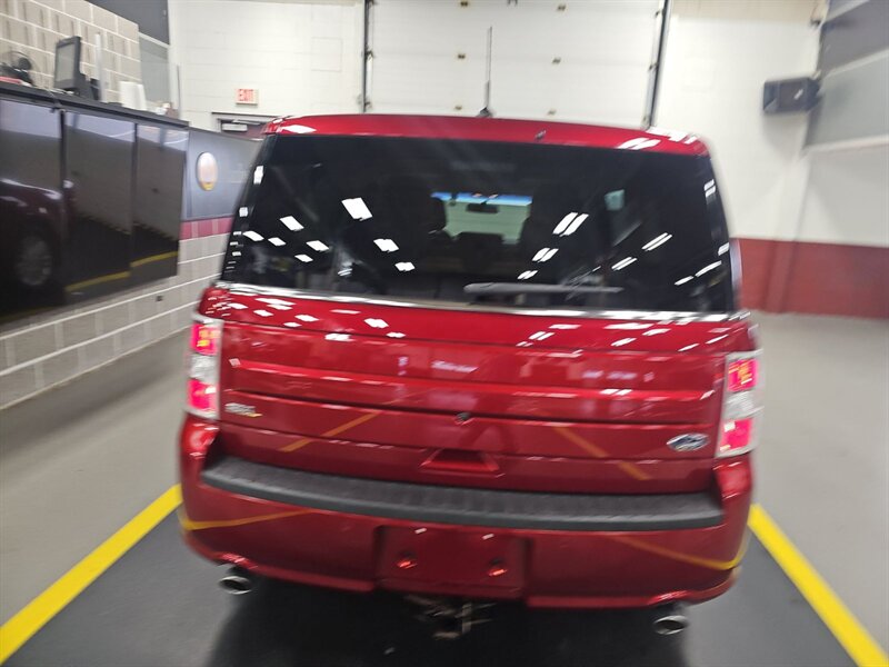 2017 Ford Flex SEL - Photo 7 - Carmichaels, PA 15320