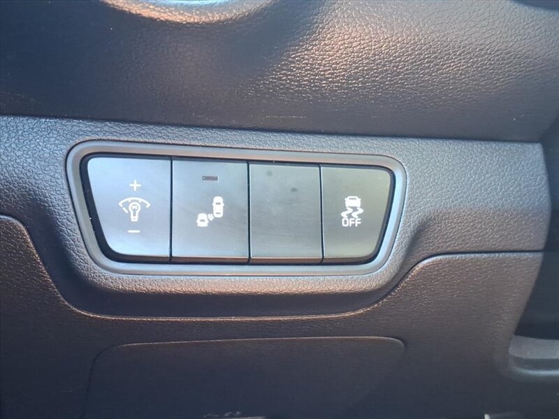 2023 Kia Forte GT-Line   - Photo 14 - Carmichaels, PA 15320