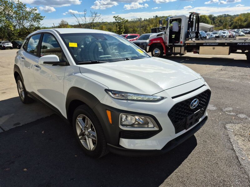 2020 Hyundai KONA SE  
