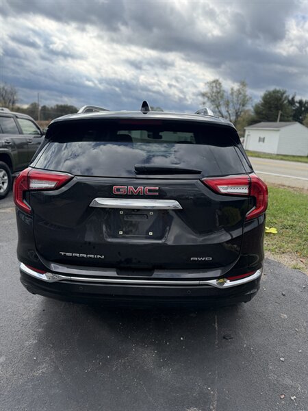 2022 GMC Terrain Denali - Photo 6 - Carmichaels, PA 15320
