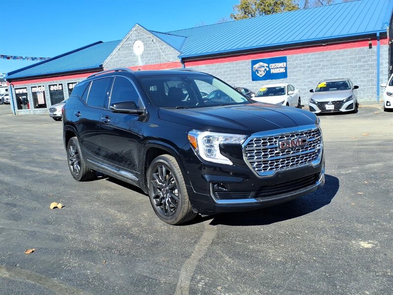 2022 GMC Terrain Denali - Photo 3 - Carmichaels, PA 15320