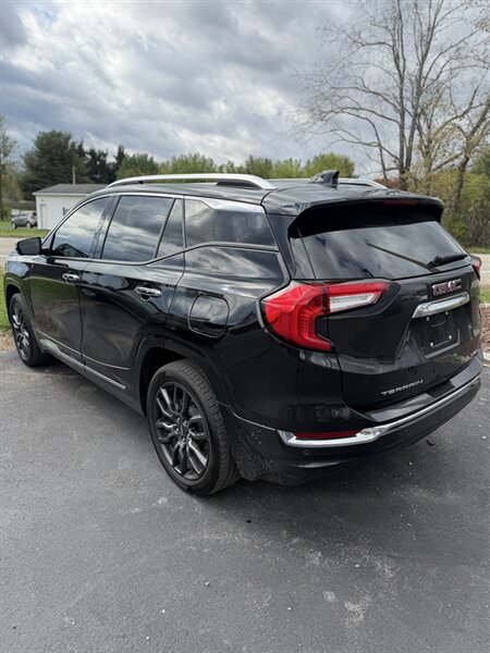 2022 GMC Terrain Denali - Photo 7 - Carmichaels, PA 15320
