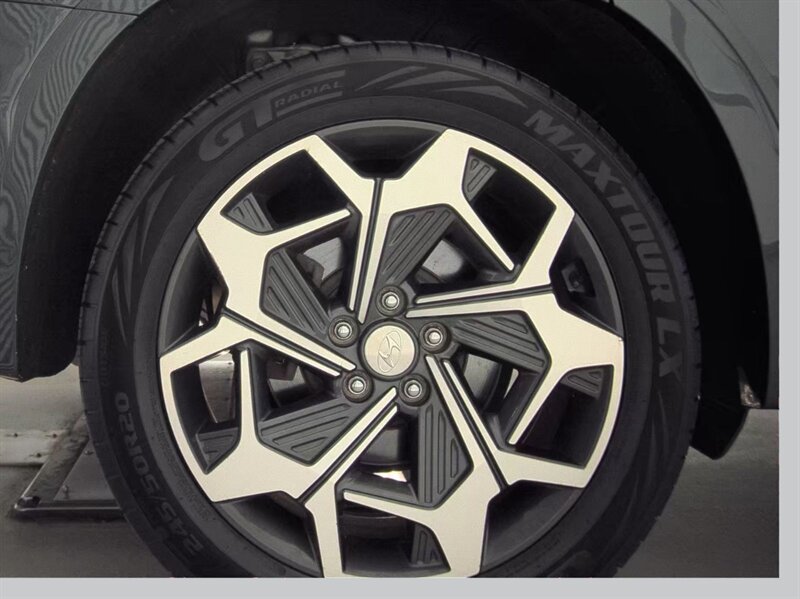 2022 Hyundai PALISADE Calligraphy - Photo 8 - Carmichaels, PA 15320