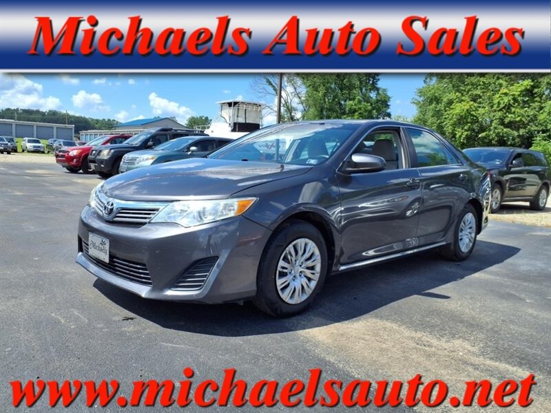 2013 Toyota Camry LE  