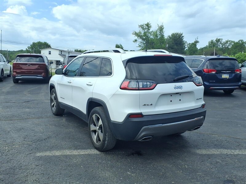 2020 Jeep Cherokee Limited - Photo 5 - Carmichaels, PA 15320