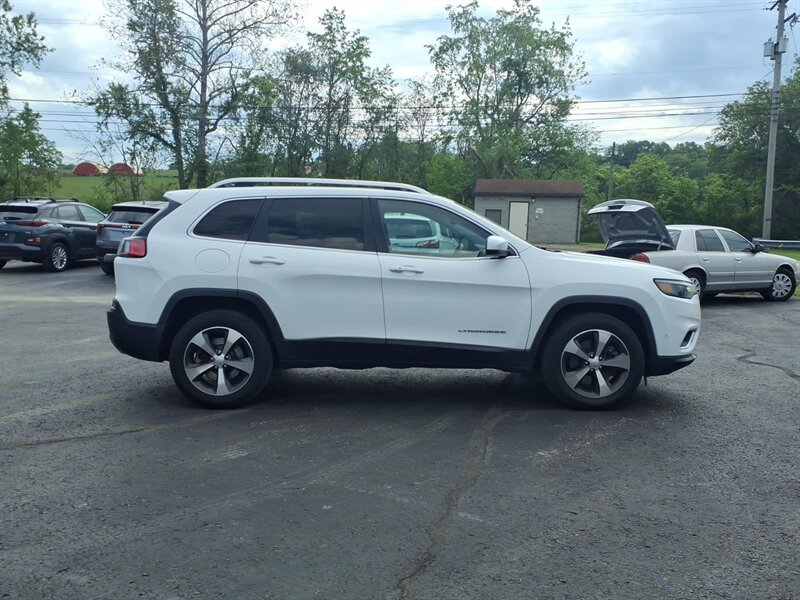 2020 Jeep Cherokee Limited - Photo 3 - Carmichaels, PA 15320