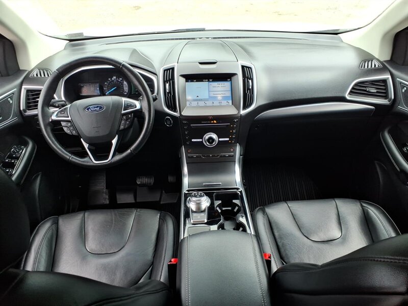 2019 Ford Edge Titanium - Photo 11 - Carmichaels, PA 15320
