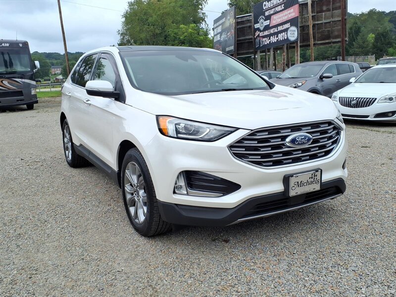 2019 Ford Edge Titanium - Photo 2 - Carmichaels, PA 15320