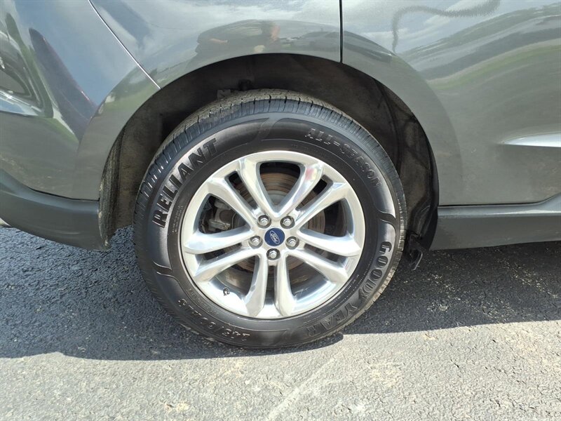 2015 Ford Edge SEL - Photo 8 - Carmichaels, PA 15320