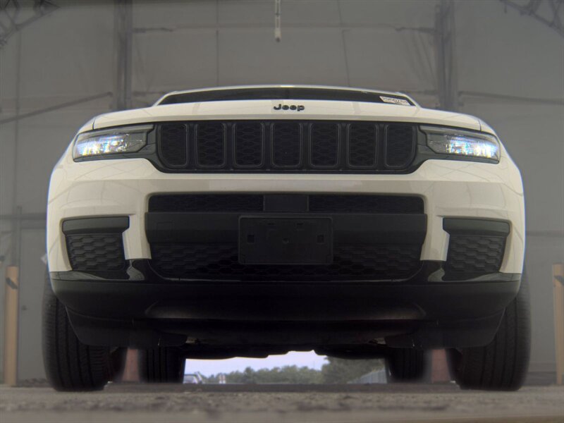 2023 Jeep Grand Cherokee L Altitude - Photo 7 - Carmichaels, PA 15320
