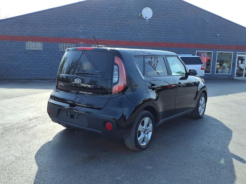 2019 Kia Soul - Photo 4 - Carmichaels, PA 15320