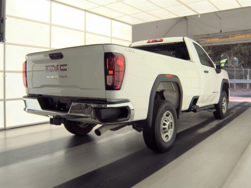 2022 GMC Sierra 2500 Pro - Photo 4 - Carmichaels, PA 15320