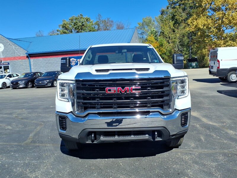 2022 GMC Sierra 2500 Pro  
