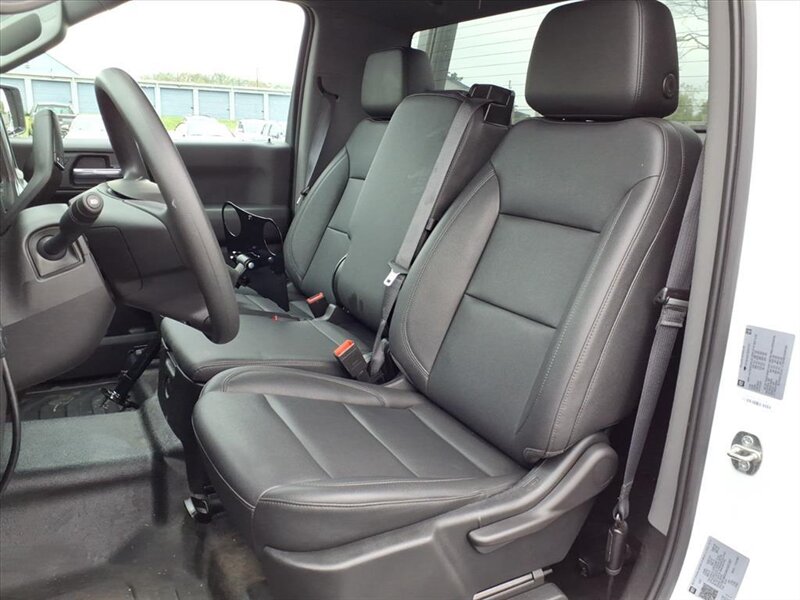 2022 Chevrolet Silverado 1500 Work Truck   - Photo 6 - Carmichaels, PA 15320