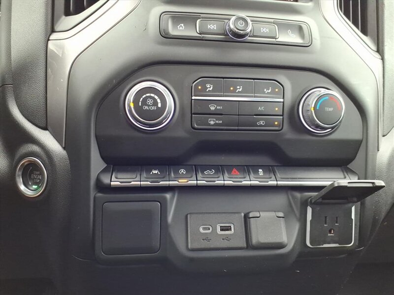 2022 Chevrolet Silverado 1500 Work Truck   - Photo 12 - Carmichaels, PA 15320