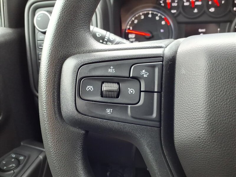 2022 Chevrolet Silverado 1500 Work Truck   - Photo 13 - Carmichaels, PA 15320