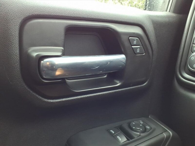2022 Chevrolet Silverado 1500 Work Truck   - Photo 9 - Carmichaels, PA 15320