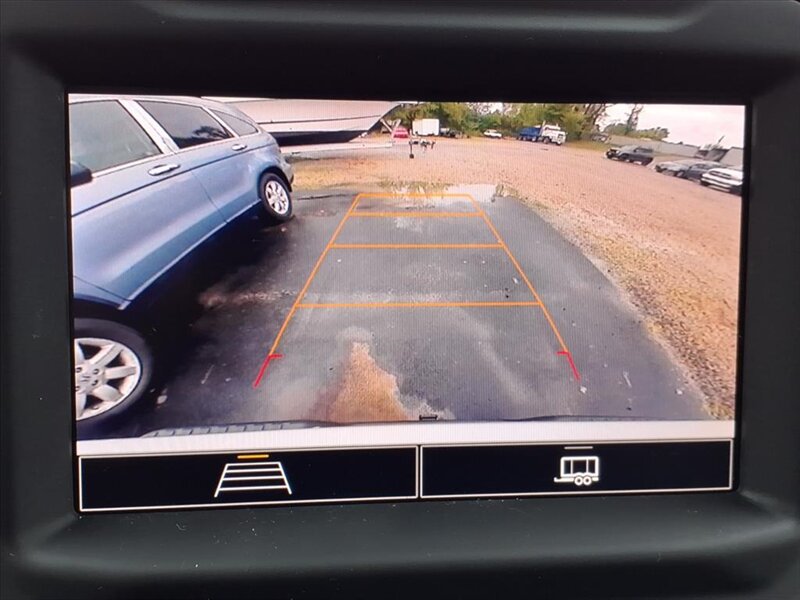 2022 Chevrolet Silverado 1500 Work Truck   - Photo 11 - Carmichaels, PA 15320