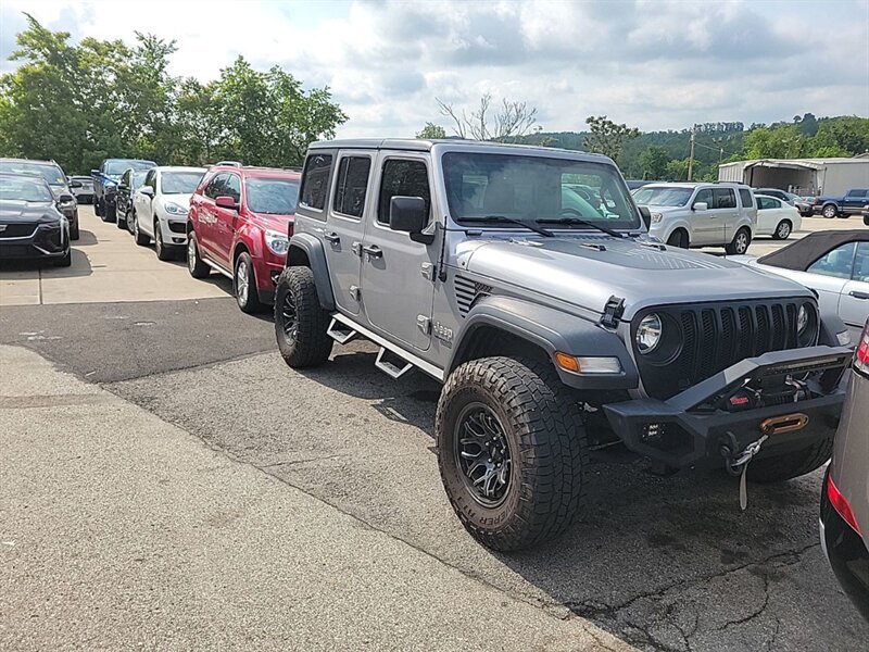 2021 Jeep Wrangler Sport S  