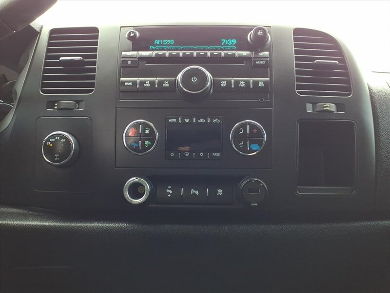 2010 Chevrolet Silverado 1500 LT - Photo 10 - Carmichaels, PA 15320