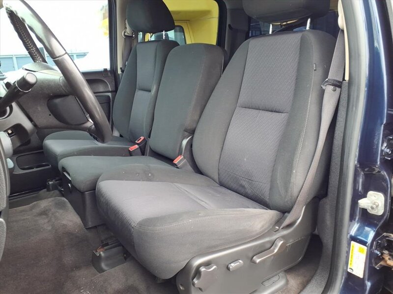 2010 Chevrolet Silverado 1500 LT - Photo 5 - Carmichaels, PA 15320