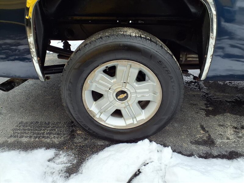 2010 Chevrolet Silverado 1500 LT - Photo 4 - Carmichaels, PA 15320