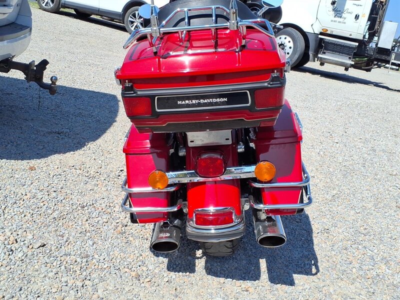 2011 Harley-Davidson Electra Glide TOURING - Photo 7 - Carmichaels, PA 15320