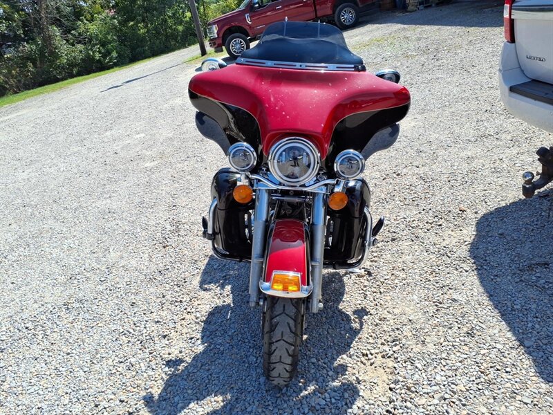 2011 Harley-Davidson Electra Glide TOURING - Photo 2 - Carmichaels, PA 15320