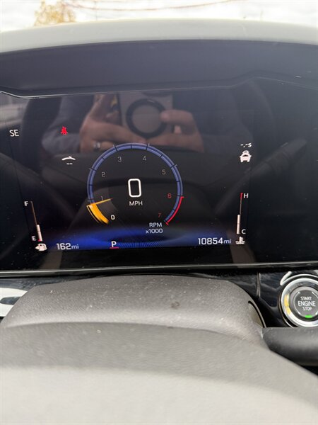 2024 Chevrolet Trax RS   - Photo 9 - Carmichaels, PA 15320