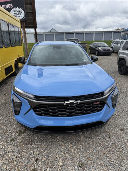 2024 Chevrolet Trax RS