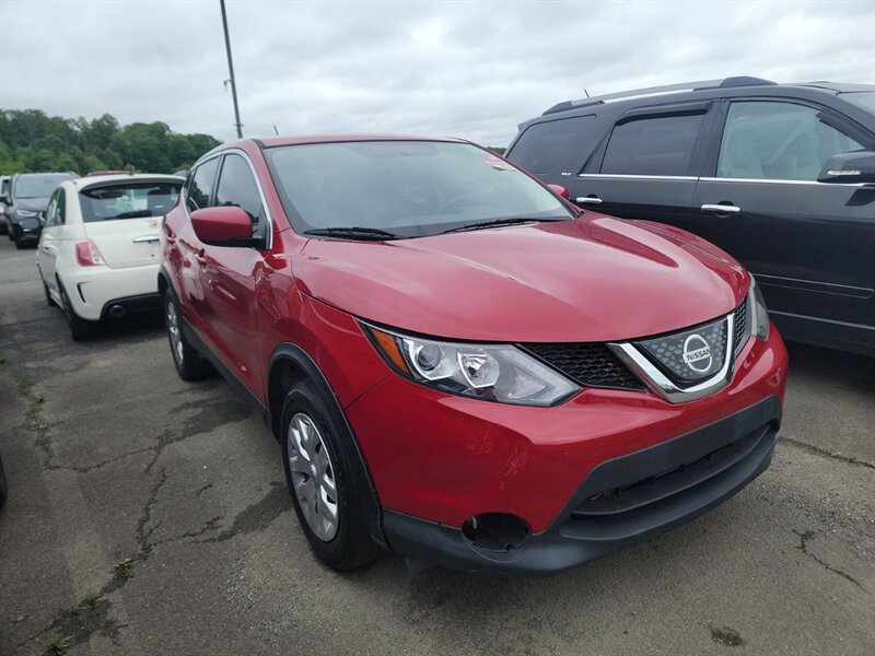 2018 Nissan Rogue Sport S  