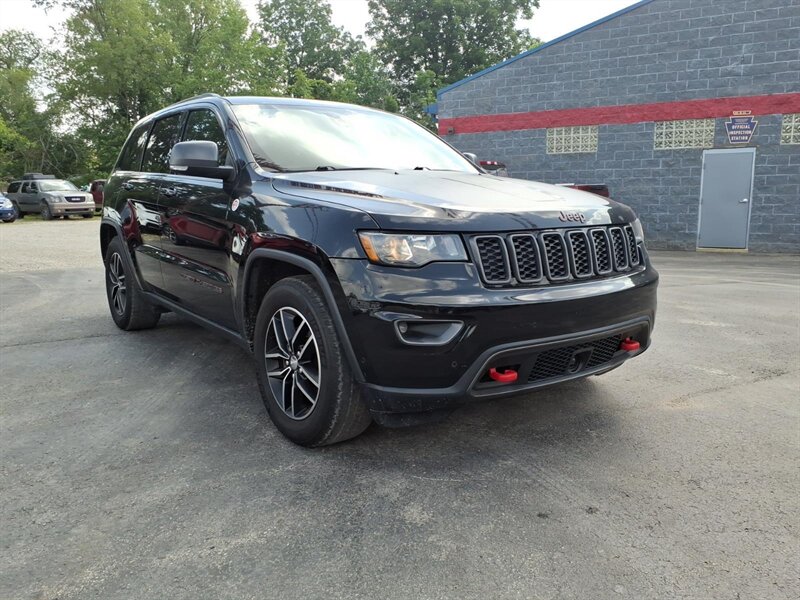2018 Jeep Grand Cherokee Trailhawk - Photo 3 - Carmichaels, PA 15320
