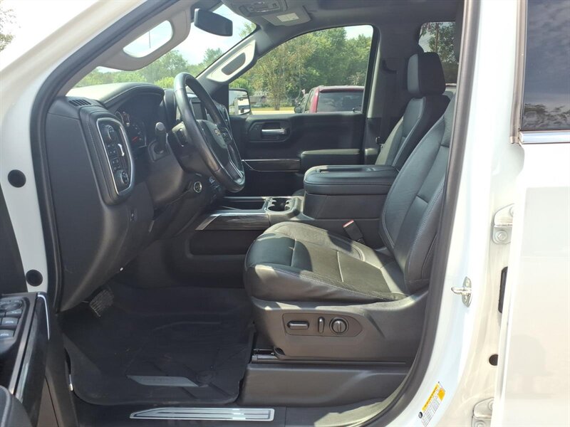 2020 Chevrolet Silverado 1500 LTZ - Photo 8 - Carmichaels, PA 15320