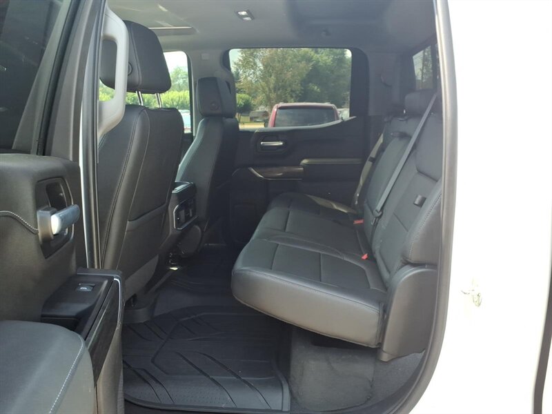 2020 Chevrolet Silverado 1500 LTZ - Photo 10 - Carmichaels, PA 15320