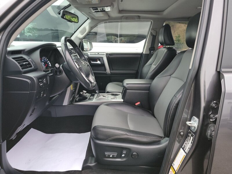 2015 Toyota 4Runner SR5 Premium - Photo 14 - Carmichaels, PA 15320
