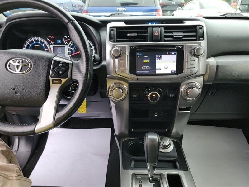 2015 Toyota 4Runner SR5 Premium - Photo 15 - Carmichaels, PA 15320