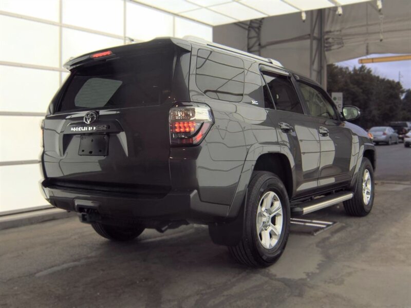 2015 Toyota 4Runner SR5 Premium - Photo 3 - Carmichaels, PA 15320