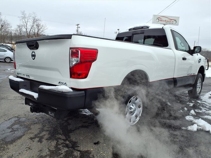 2018 Nissan Titan XD S - Photo 3 - Carmichaels, PA 15320