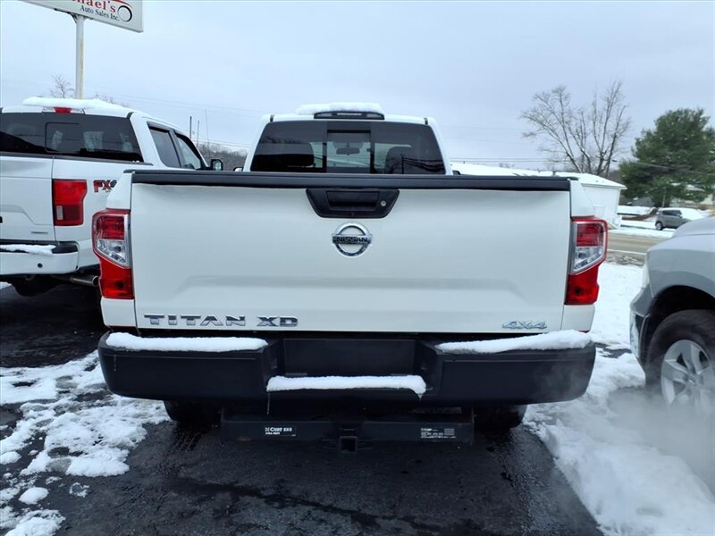 2018 Nissan Titan XD S - Photo 4 - Carmichaels, PA 15320