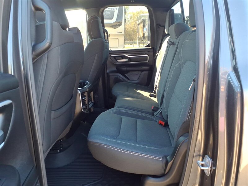 2021 RAM 1500 Big Horn - Photo 10 - Carmichaels, PA 15320