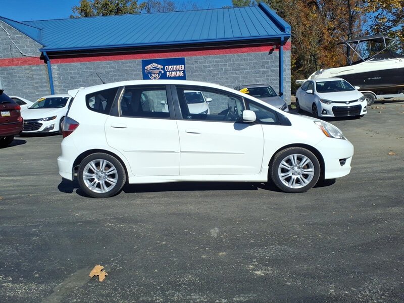 2009 Honda Fit Sport - Photo 4 - Carmichaels, PA 15320