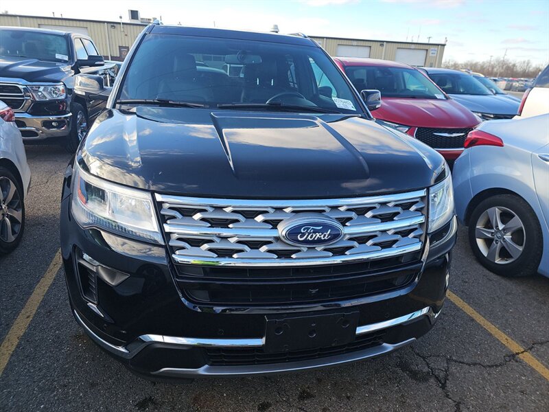 2019 Ford Explorer Limited - Photo 2 - Carmichaels, PA 15320