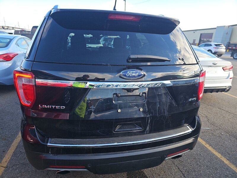 2019 Ford Explorer Limited - Photo 5 - Carmichaels, PA 15320