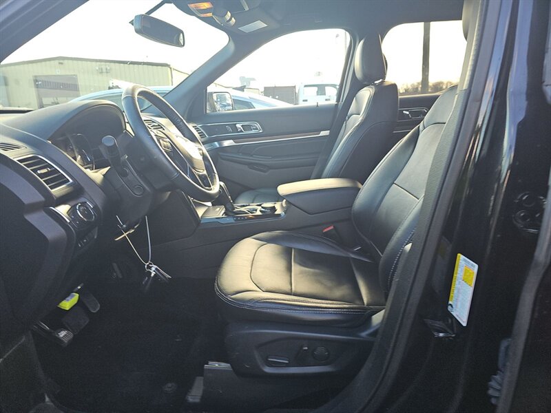 2019 Ford Explorer Limited - Photo 11 - Carmichaels, PA 15320