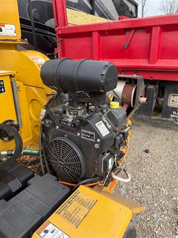 2018 Vermeer BC700XL Woodchiper - Photo 4 - Carmichaels, PA 15320