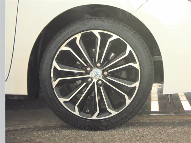 2014 Toyota Corolla S Plus - Photo 9 - Carmichaels, PA 15320